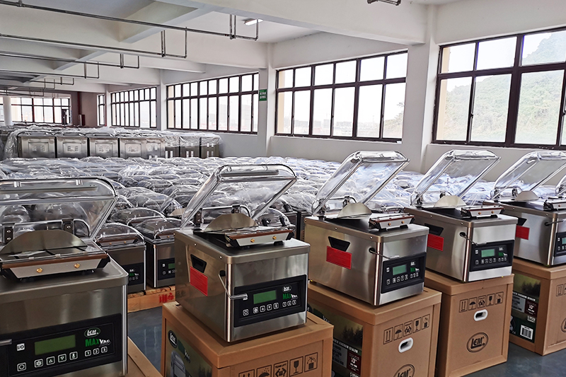 鼎業（yè）真空機成品區